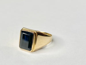 18K Natural Emerald Cut Sapphire Ring