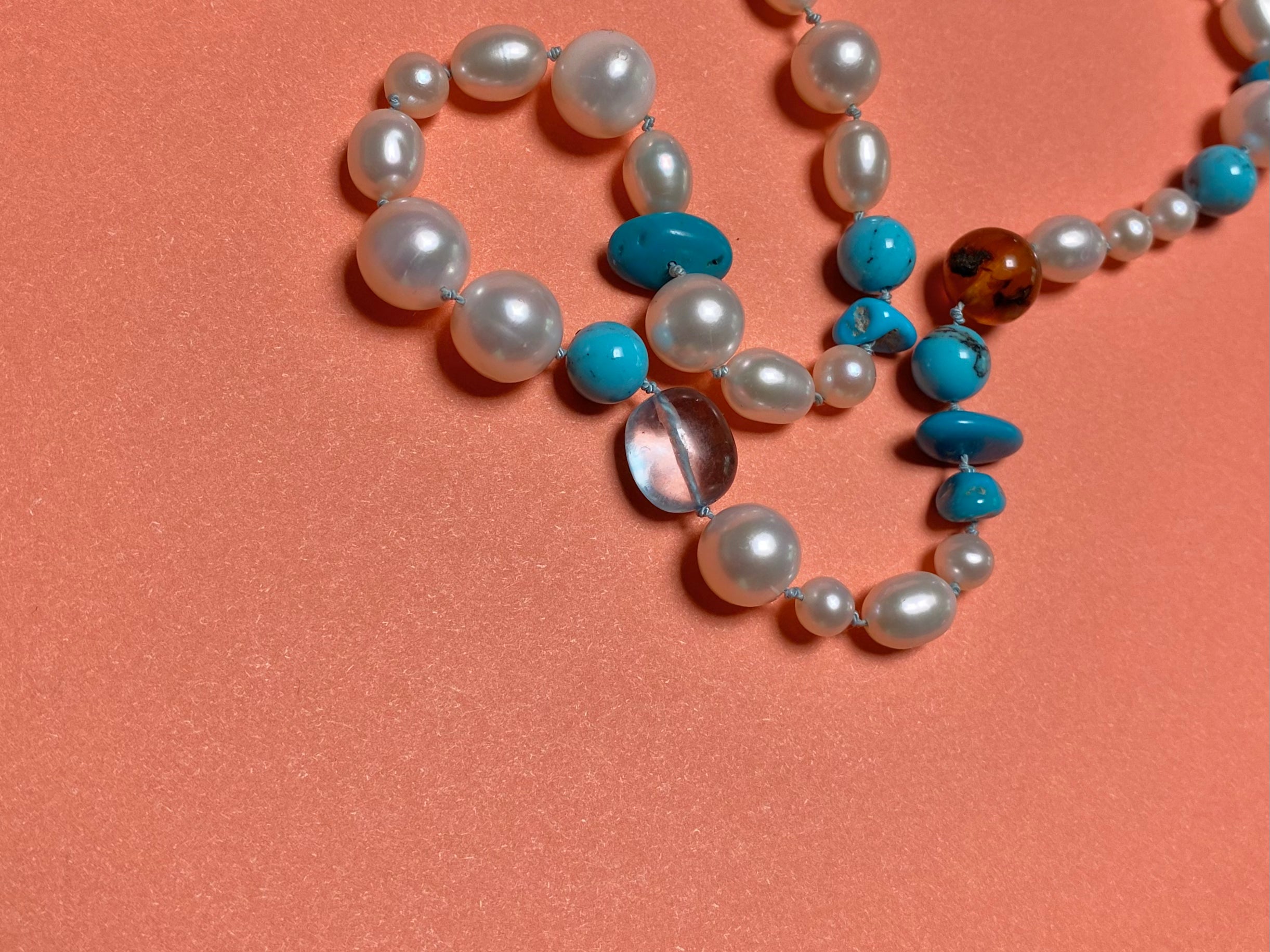 BOÖTES re-strung pearl necklace