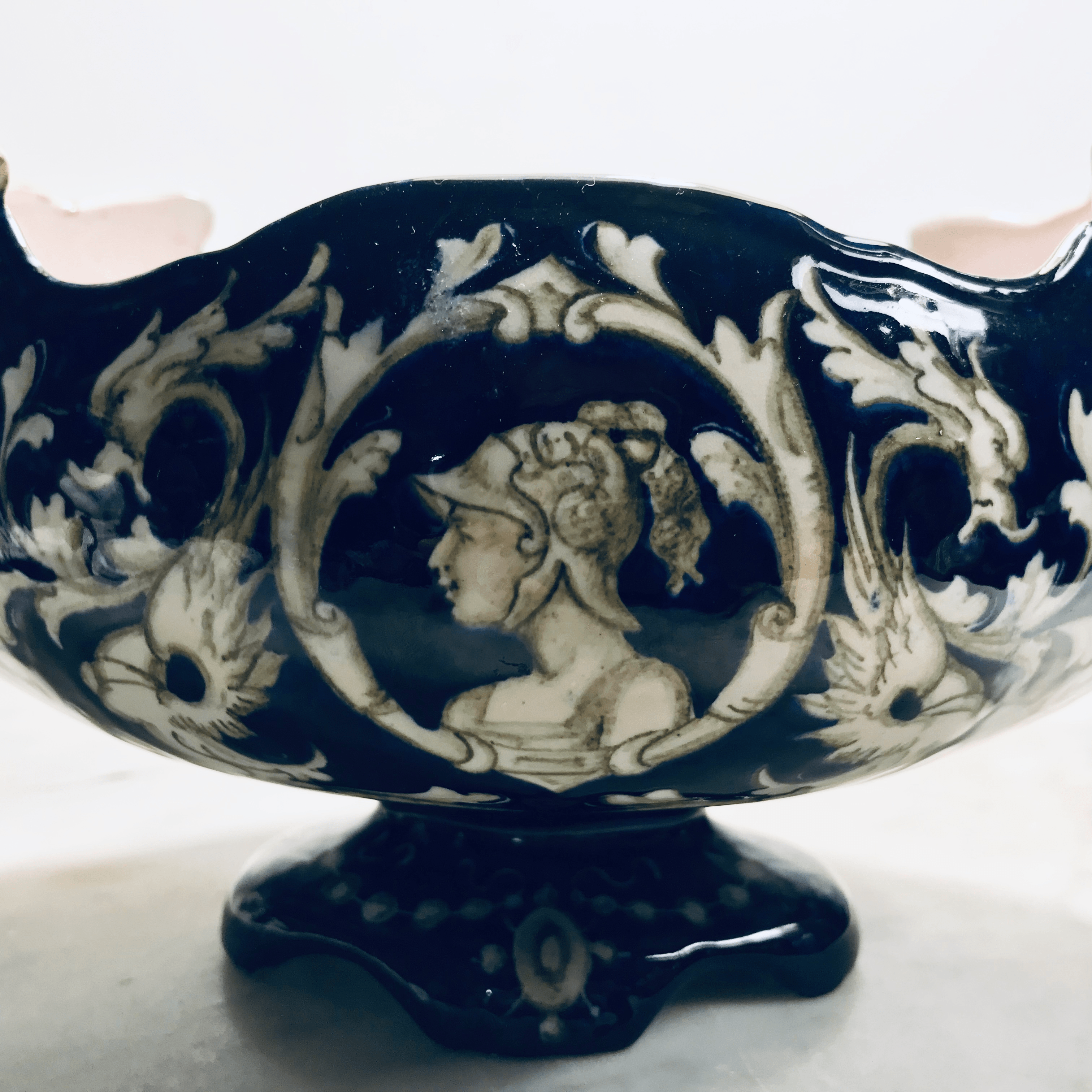 19th Century Italian Majolica Urn - Tuxedo Park Junk Shop