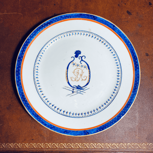 Chinese Export Porcelain Plate circa 1800
