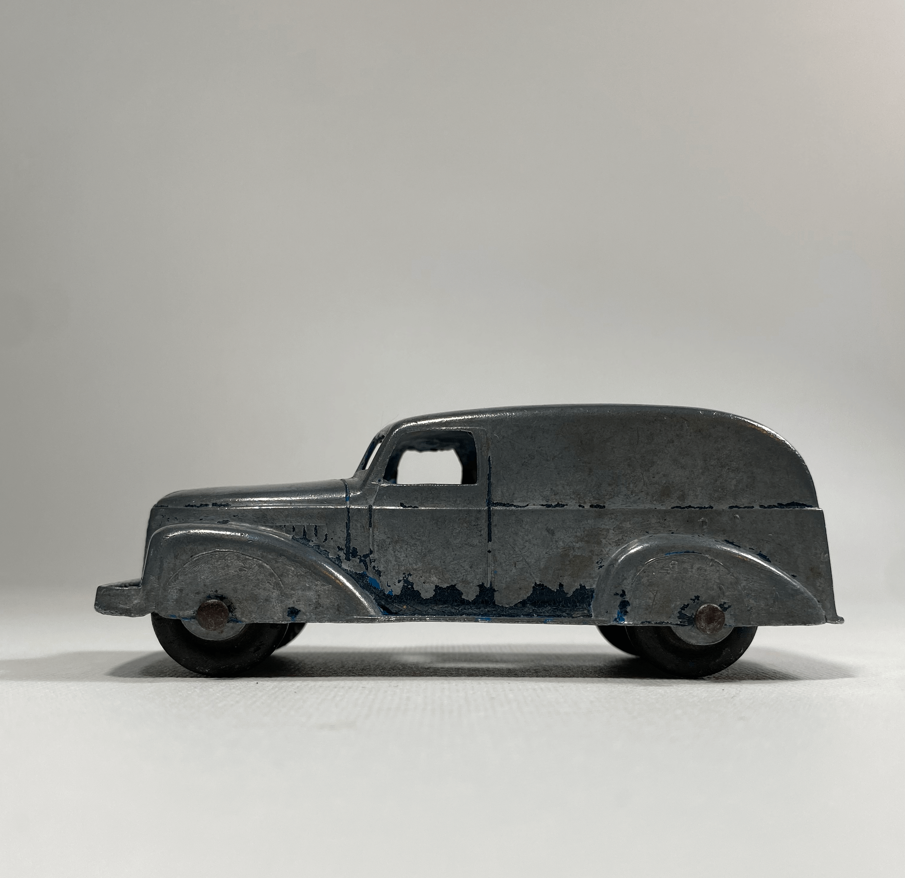 Tootsie Toy Truck c. 1940