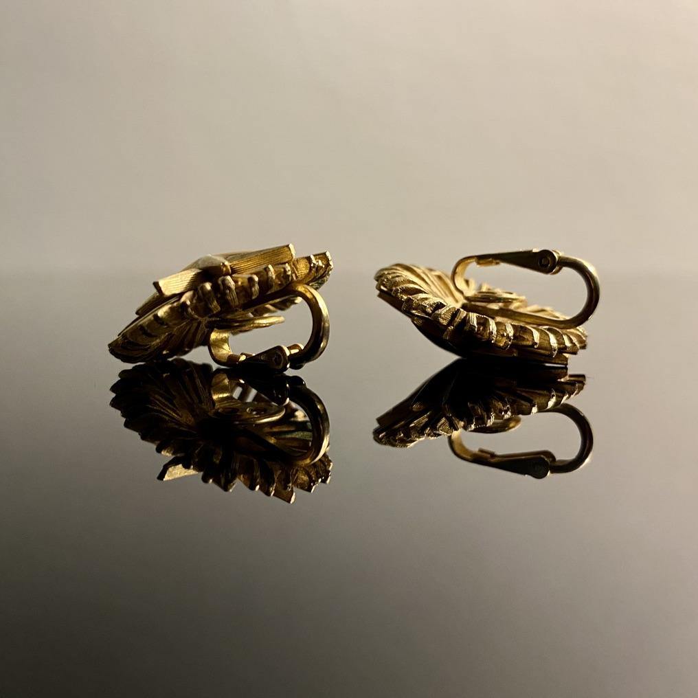Trifari Starburst Earrings - Tuxedo Park Junk Shop